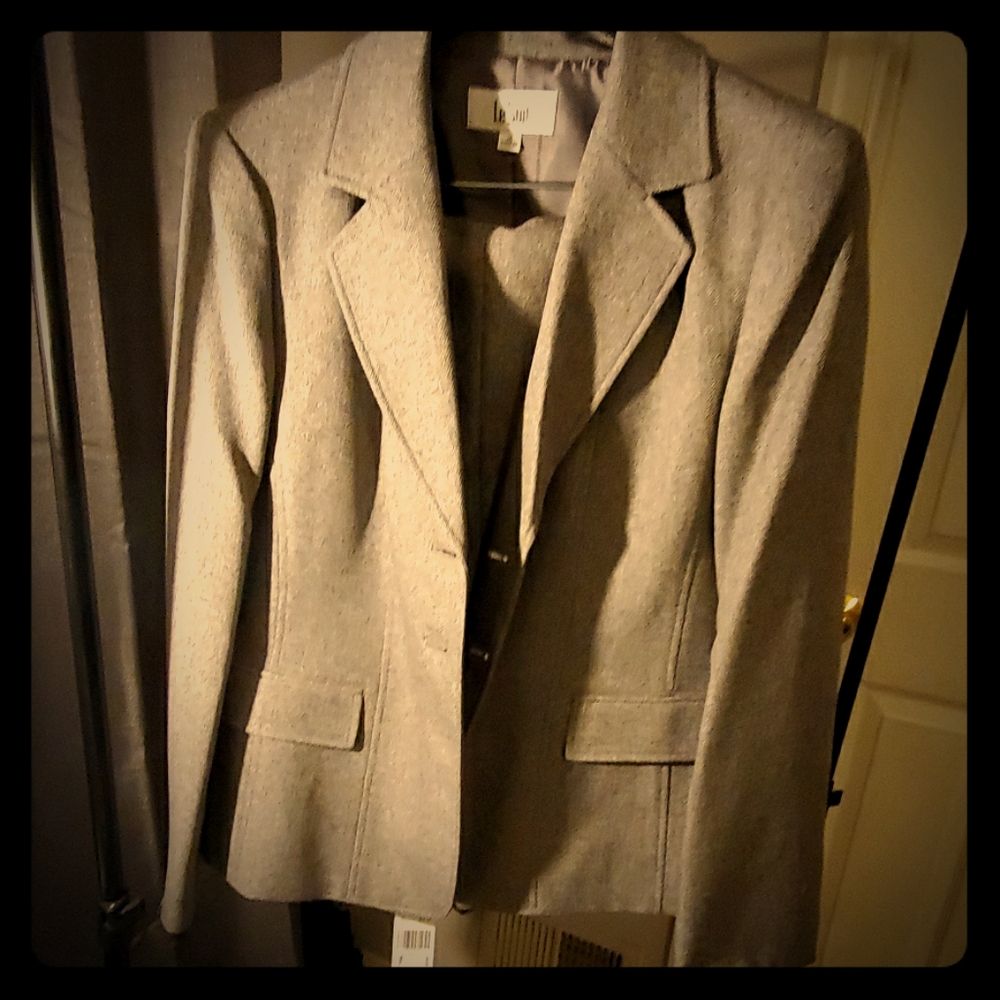 Le Suit 2 Piece Pants suit